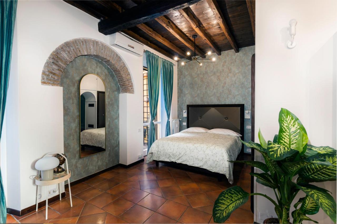 Apartamento Quiet Trevi Fountain With Patio And Backyard Roma